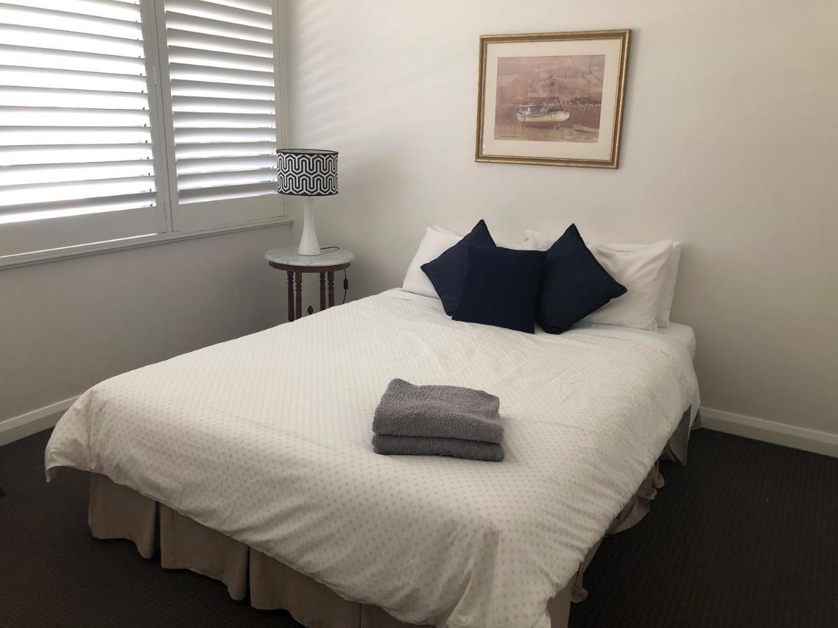 Spacious Central Townhouse Fremantle Exterior photo