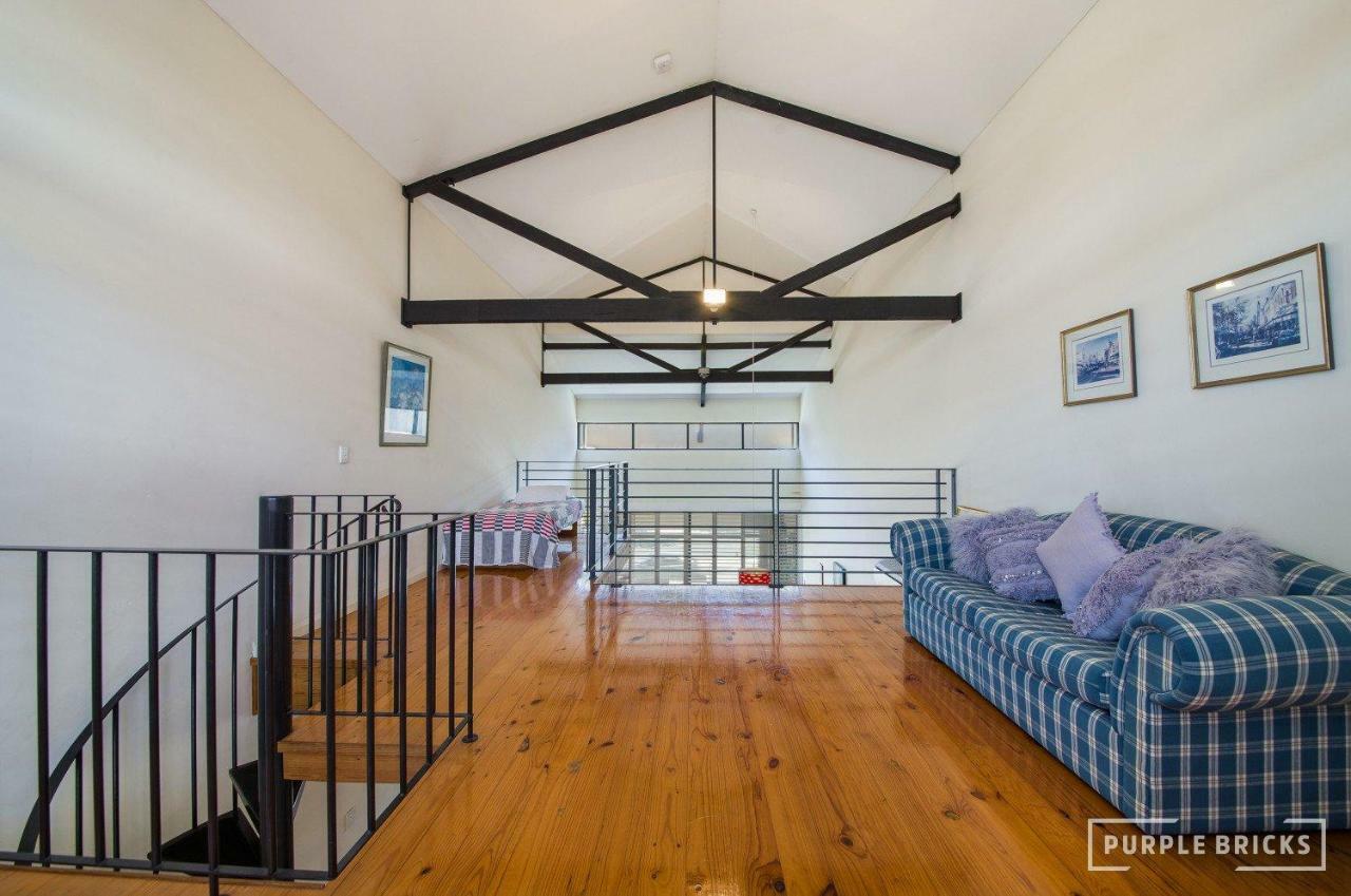 Spacious Central Townhouse Fremantle Exterior photo